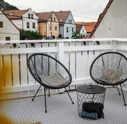 Ochutnej Palavu Ferienhaus *